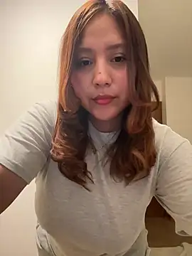 kittyfresita online show from March 4, 5:25 am