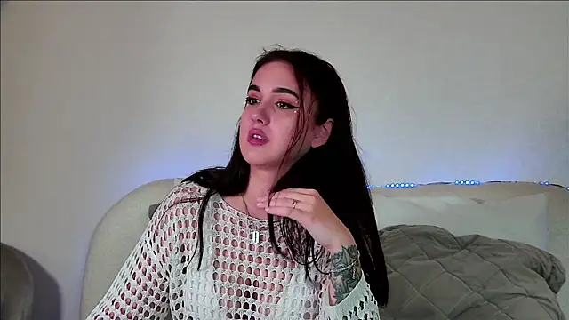 ChristinaMilton online show from September 26, 6:27 pm