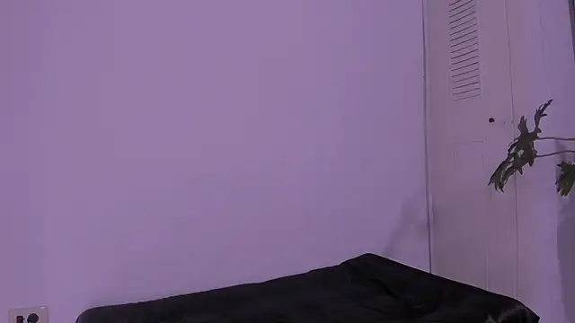 Miiafoxxx online show from October 21, 2:04 am