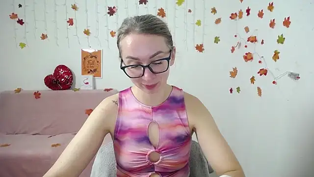 VasilisaSii online show from November 16, 7:32 am