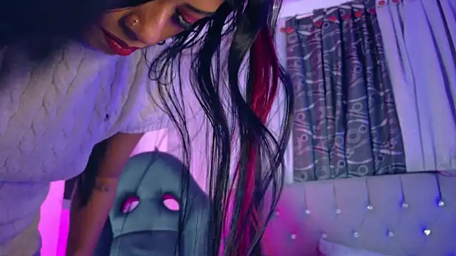 meggan 77 online show from January 18, 5:04 am