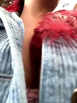 lia moon77 online show from September 27, 9:00 pm