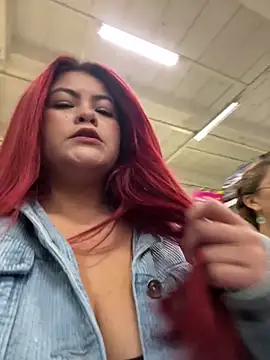 lia moon77 online show from September 28, 9:09 pm