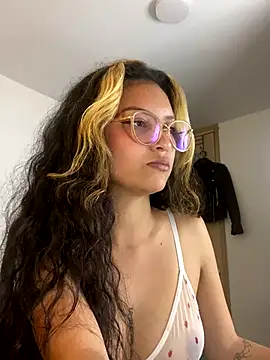 baby lizy online show from October 20, 10:46 pm