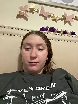 papsmirf   online show from February 20, 1:48 am