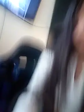 Catalehia Milk online show from March 23, 7:09 pm