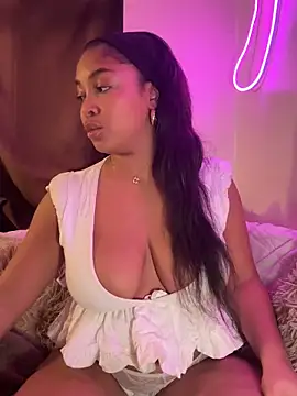 caramelangelxo online show from November 25, 6:09 pm