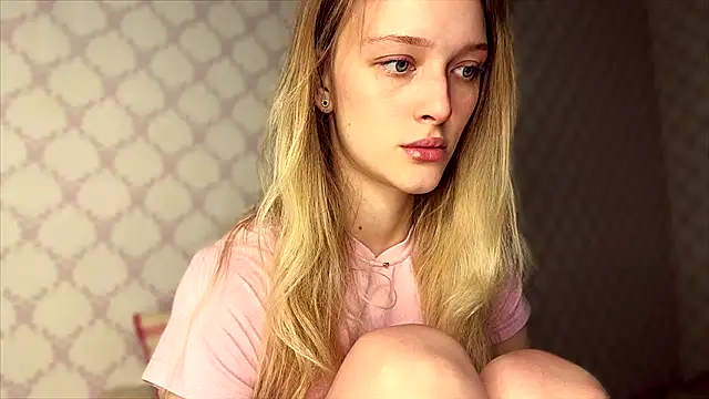 Evvie Summn1 online show from March 29, 2:38 pm