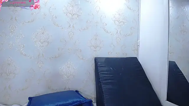 AnithaaYork online show from September 12, 12:01 pm