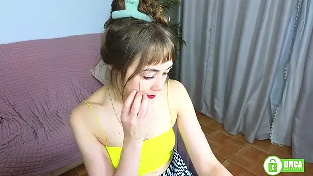 Hello Vivienne online show from September 12, 8:16 pm