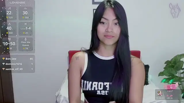 NatalyEscobar lx online show from November 15, 4:30 pm