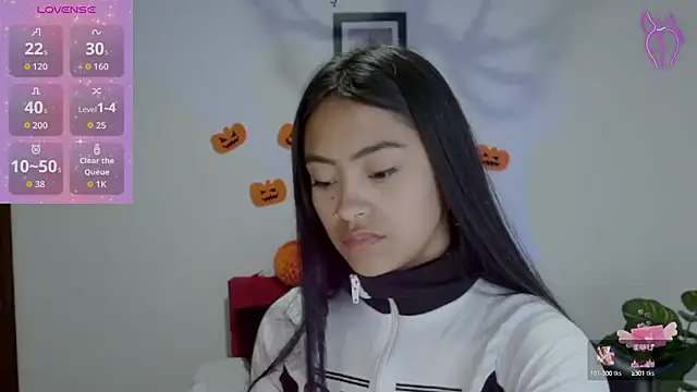 NatalyEscobar lx online show from October 4, 12:55 pm