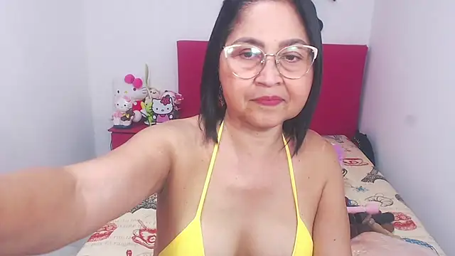 Dulce Hot online show from November 18, 2:34 am