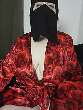 -Arab milf- online show from July 17, 11:14 am