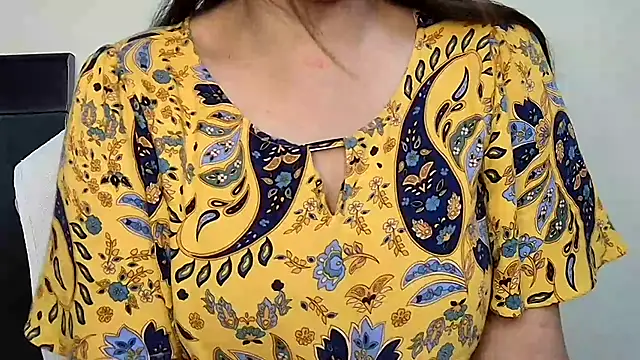 MIss-Naina online show from October 9, 8:40 am