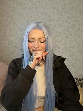 madelinexx online show from February 18, 12:04 pm