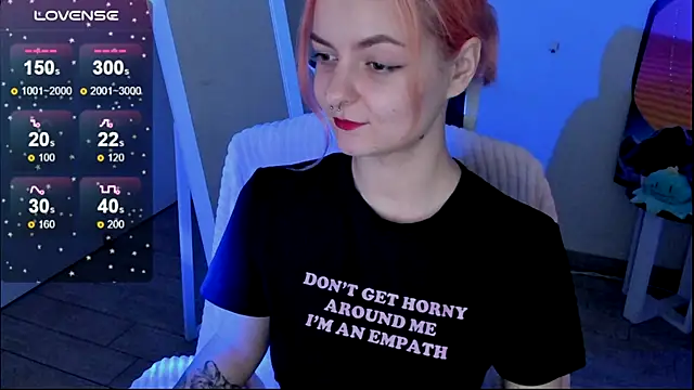 Fire Bestie online show from November 22, 2:20 pm