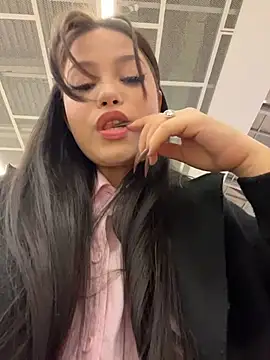 Chloe  Moon online show from November 3, 3:16 pm