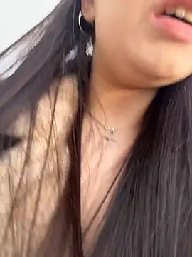 Chloe  Moon online show from February 24, 1:21 pm