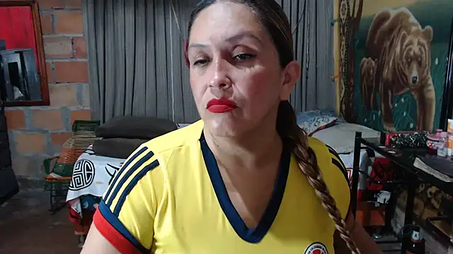 mom son dirty online show from March 26, 10:11 pm