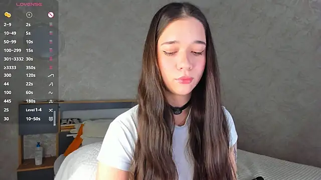 Butterflys1268 online show from March 27, 3:41 am