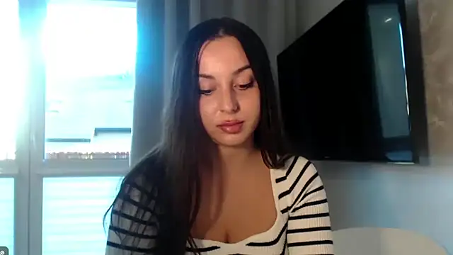 courtneyPerfect online show from October 7, 2:21 pm