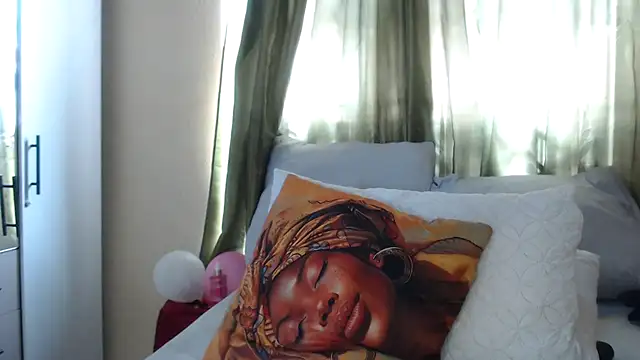 Foxybrownxx1 online show from March 14, 11:22 am