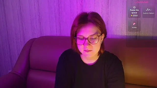 Rudy 02 online show from February 25, 8:24 am