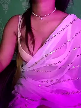 QueenOfHeart 07 online show from October 17, 3:59 pm