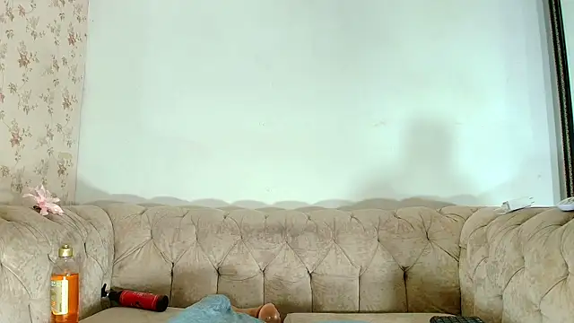 kira mz online show from October 12, 12:29 pm