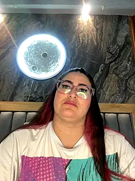 BellaPeers  online show from September 9, 1:33 pm