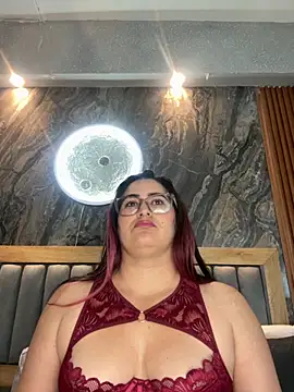 BellaPeers  online show from September 29, 11:59 am