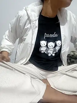 Aimeesha online show from November 22, 6:54 pm