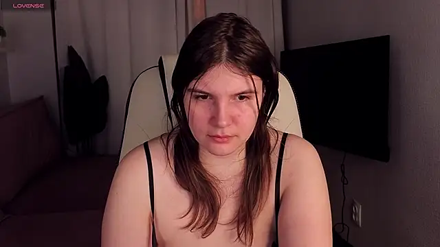 Ruyjin Choi online show from March 18, 10:53 am