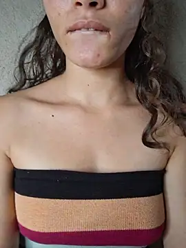 HelenHoltz online show from November 13, 8:52 pm