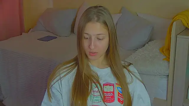 BritneyCruze online show from October 10, 12:32 pm