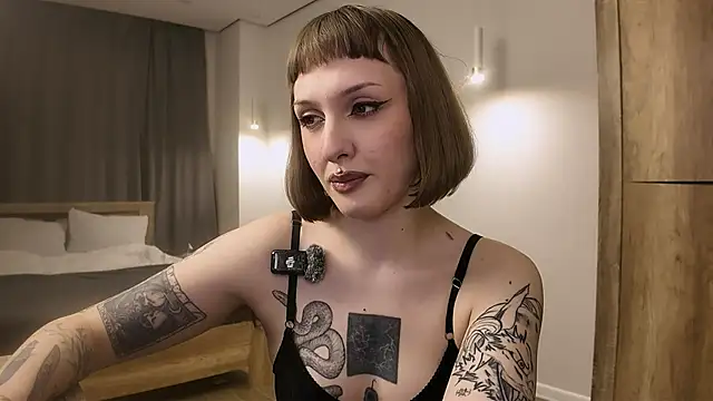 vinylstore online show from March 20, 4:34 pm