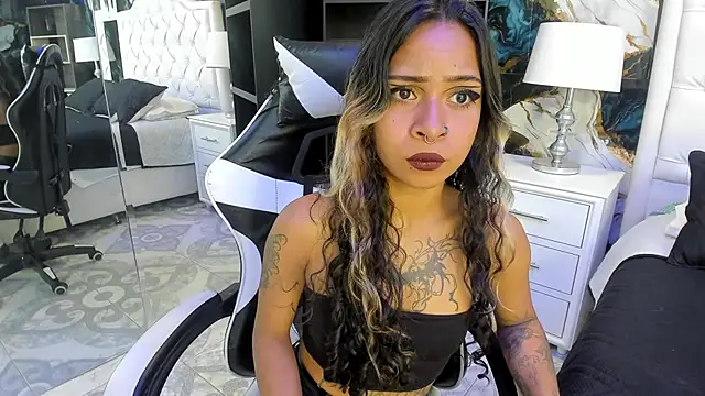 rave connor online show from October 3, 6:57 pm