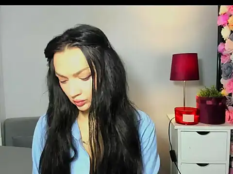 OliviaFantasy online show from January 14, 7:57 am