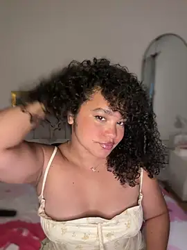 Lucy wilson5 online show from February 13, 3:30 am