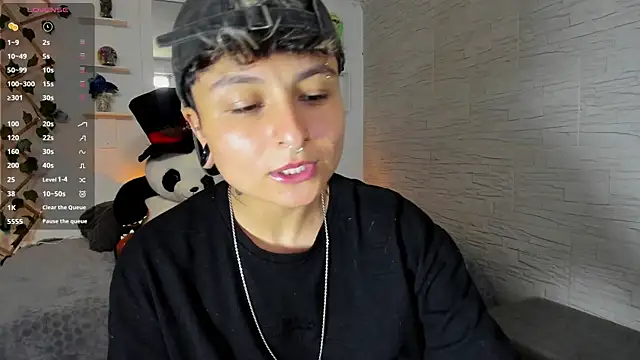 ZuryRamirez  online show from September 20, 8:07 pm