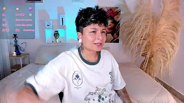 ZuryRamirez  online show from July 20, 7:58 pm