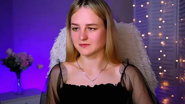 DeboraLarson online show from October 7, 5:56 am