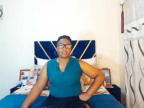 veronica1xxx online show from February 11, 7:48 pm