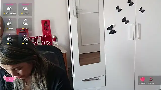 Julie Boronat26 online show from September 18, 10:14 am