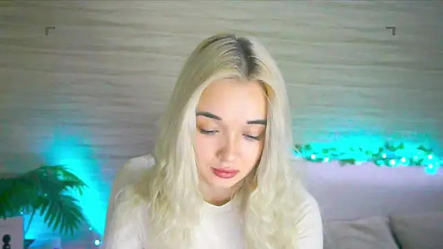 Ashley S online show from September 15, 10:39 pm