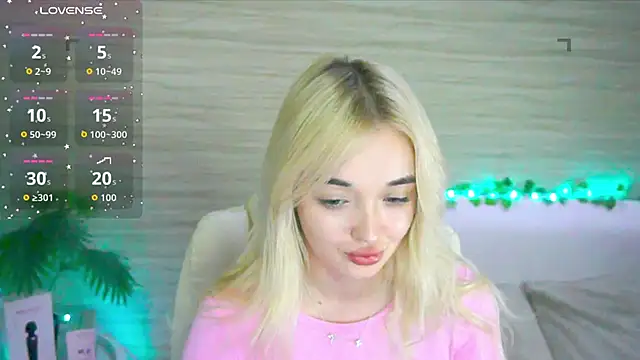 Ashley S online show from October 30, 11:39 pm