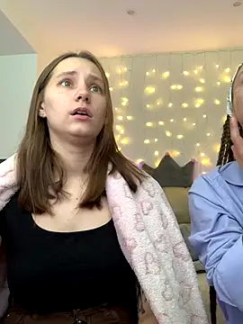 HotCaramellsTV online show from September 17, 9:29 am