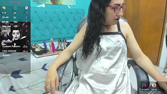 sabrina dupont online show from October 25, 12:57 pm