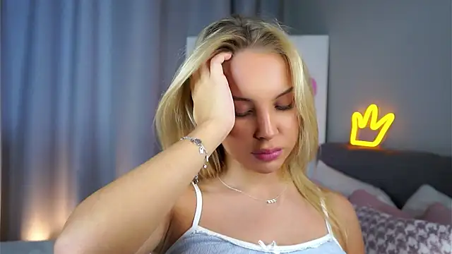 AftonConnett online show from October 10, 5:23 am